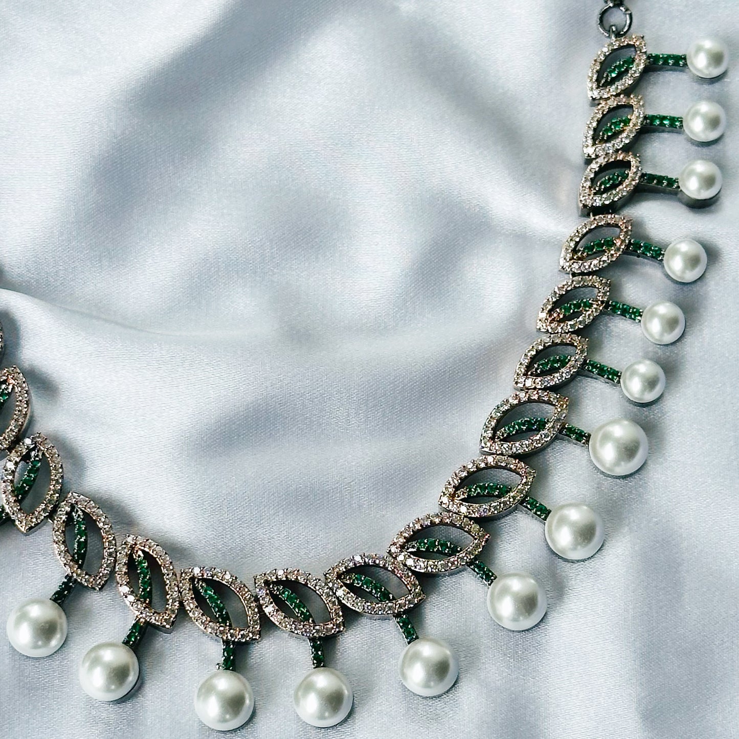 Green Emerald Cubic Zircon Stones American Diamond Victorian Plated Necklace Set