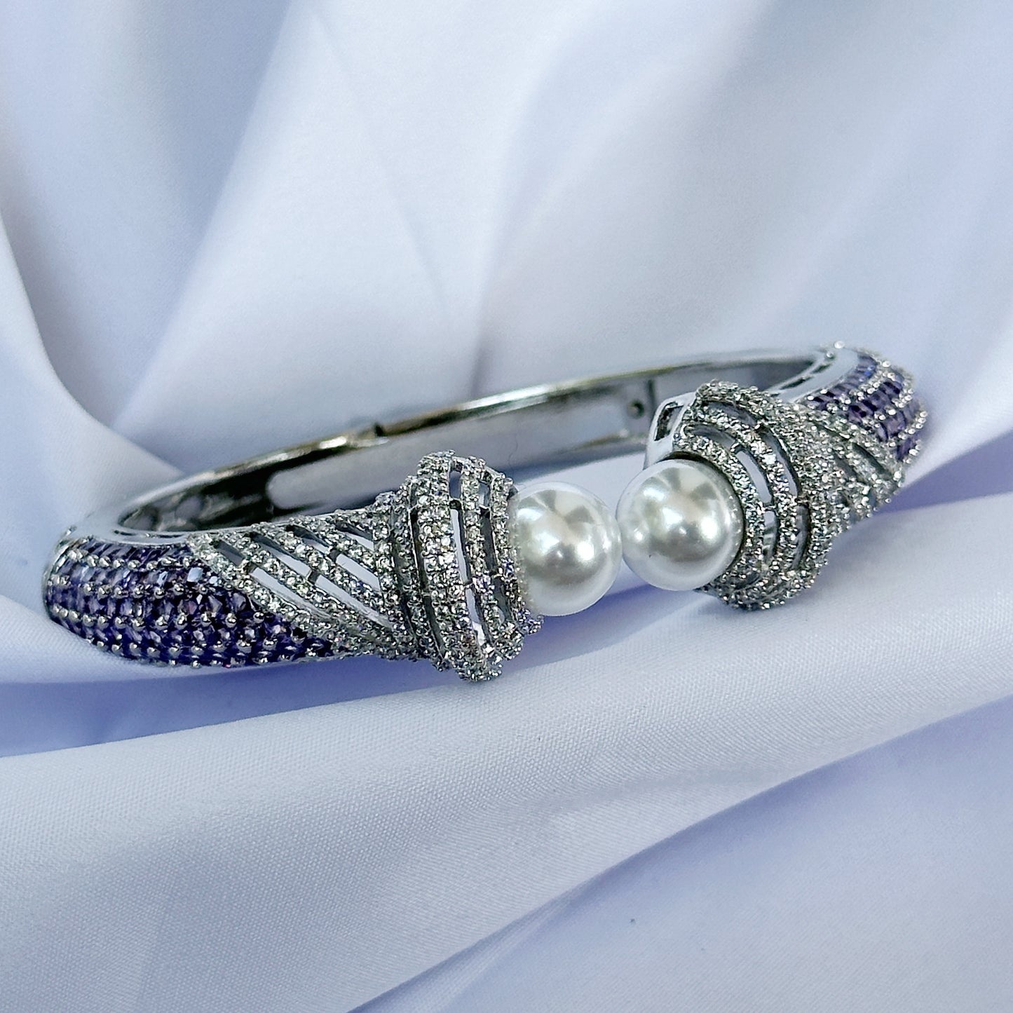 Light Purple Amethyst Cubic Zircon American Diamond Silver Plated Bangle Bracelet
