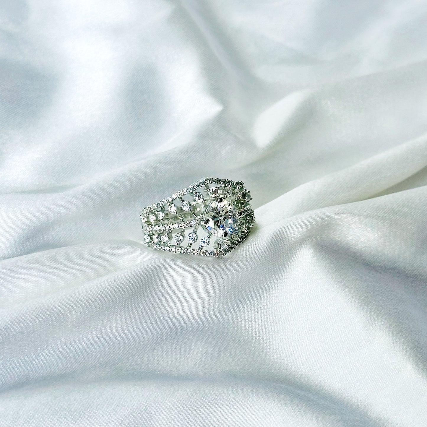 Solitaire Cubic Zircon American Diamond Silver Plated Adjustable Ring