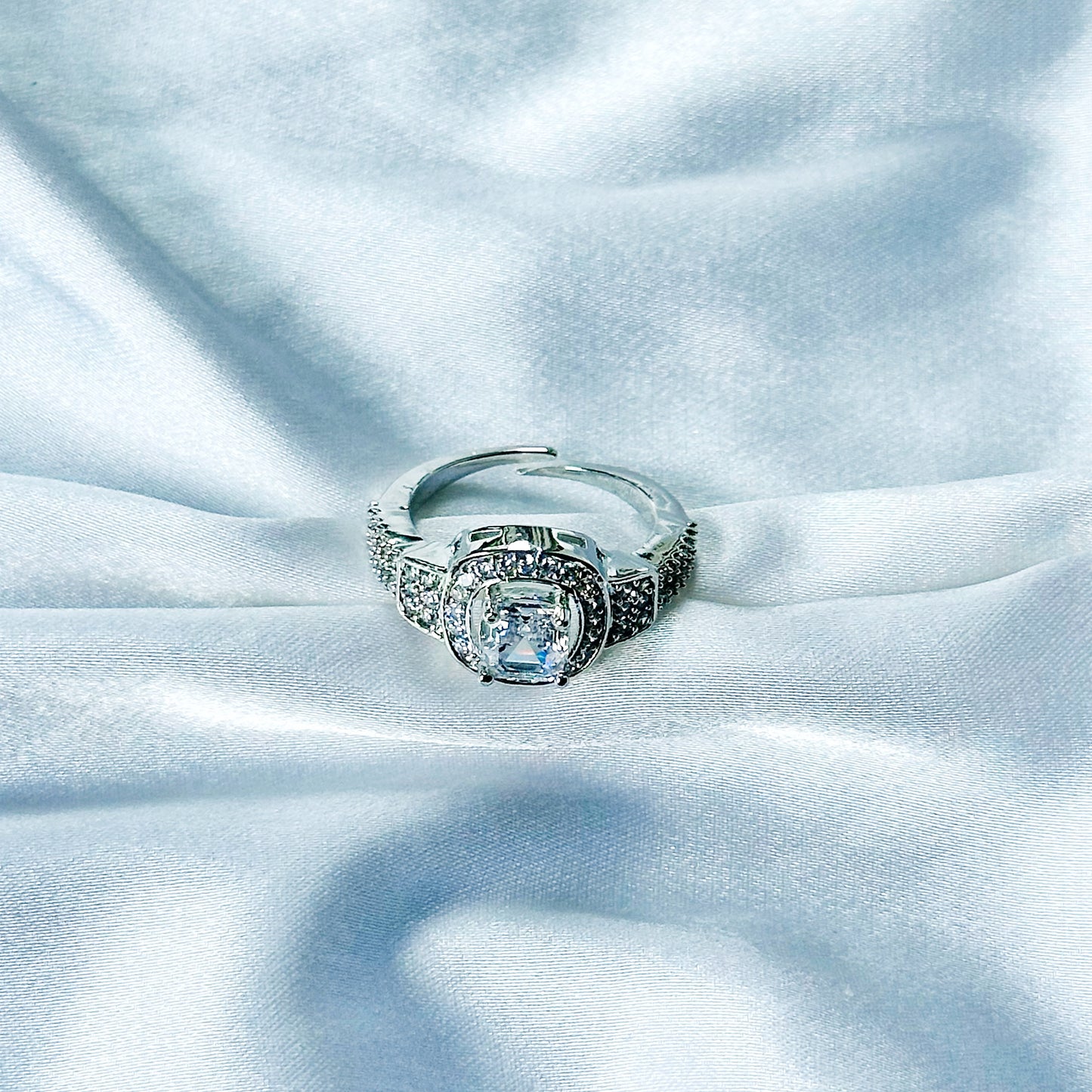 Solitaire Cubic Zircon American Diamond Silver Plated Adjustable Ring