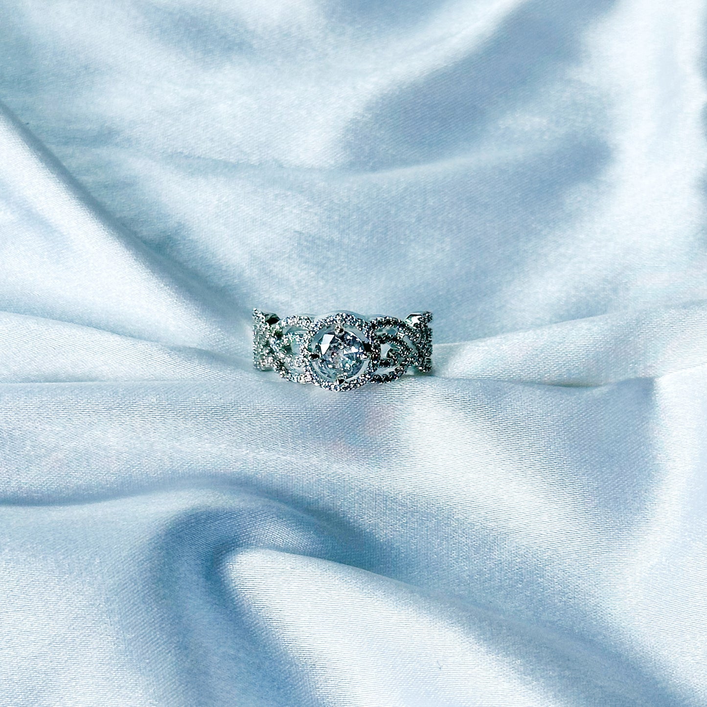 Solitaire Cubic Zircon American Diamond Silver Plated Adjustable Ring