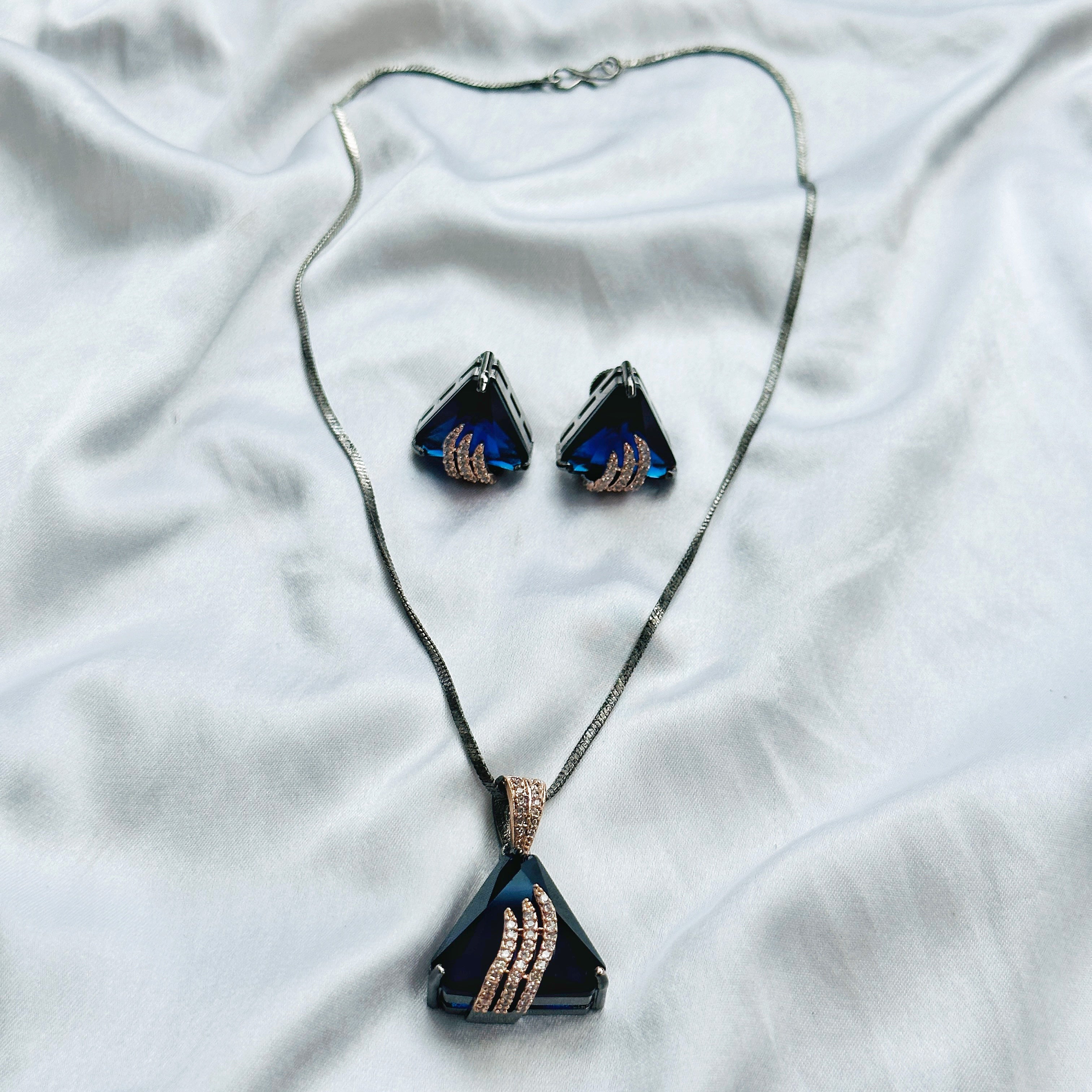 Blue Sapphire Cubic Zircon American Diamond Victorian Plated Pendant Set