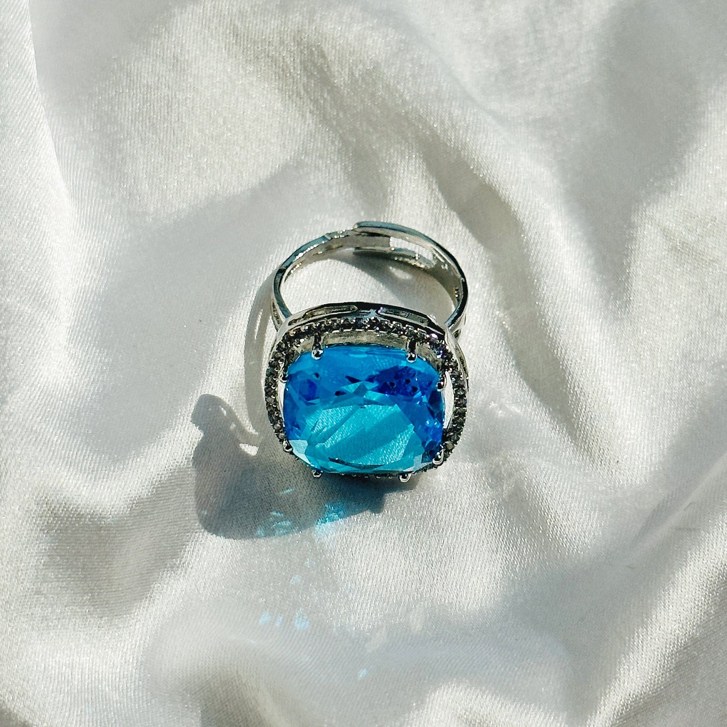 Aqua Blue Sapphire Cubic Zircon American Diamond Silver Plated Adjustable Ring
