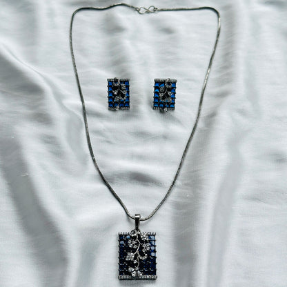 Blue Sapphire Cubic Zircon American Diamond Victorian Plating Pendant Set