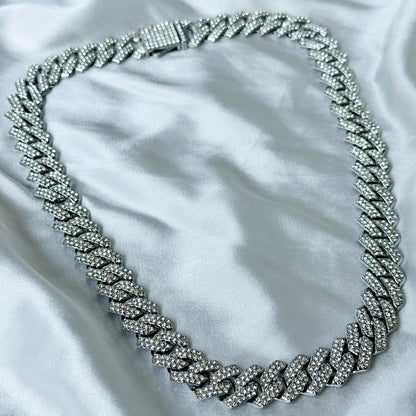 Solitaire Cubic Zirconia Iced-Out American Diamond Silver Plated Cuban Neck Chain [Unisex (18 Inches)]