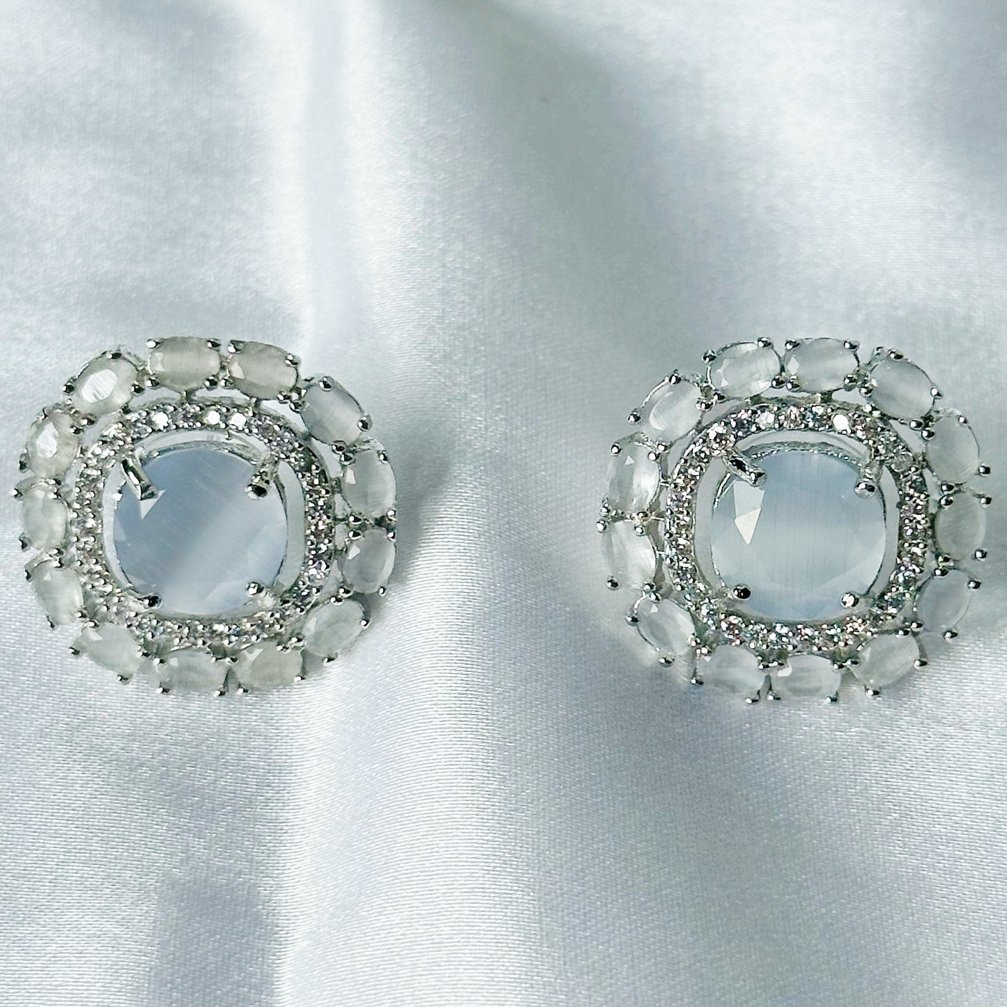 Grey Zircon Stones American Diamond Silver Plated Rani Haar Necklace Set