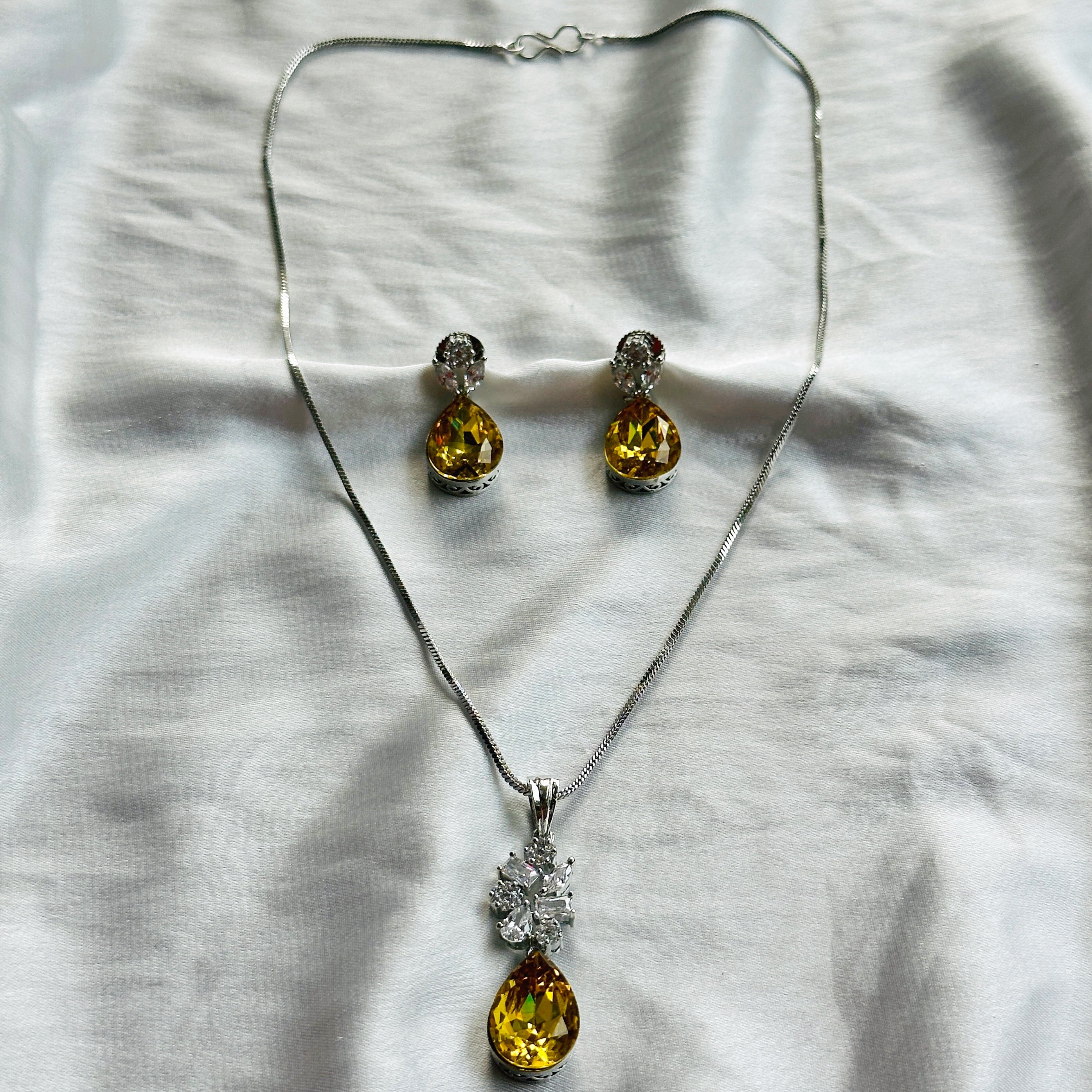 Light Yellow Topaz Swarovski Crystal American Diamond Silver Plated Pendant Set