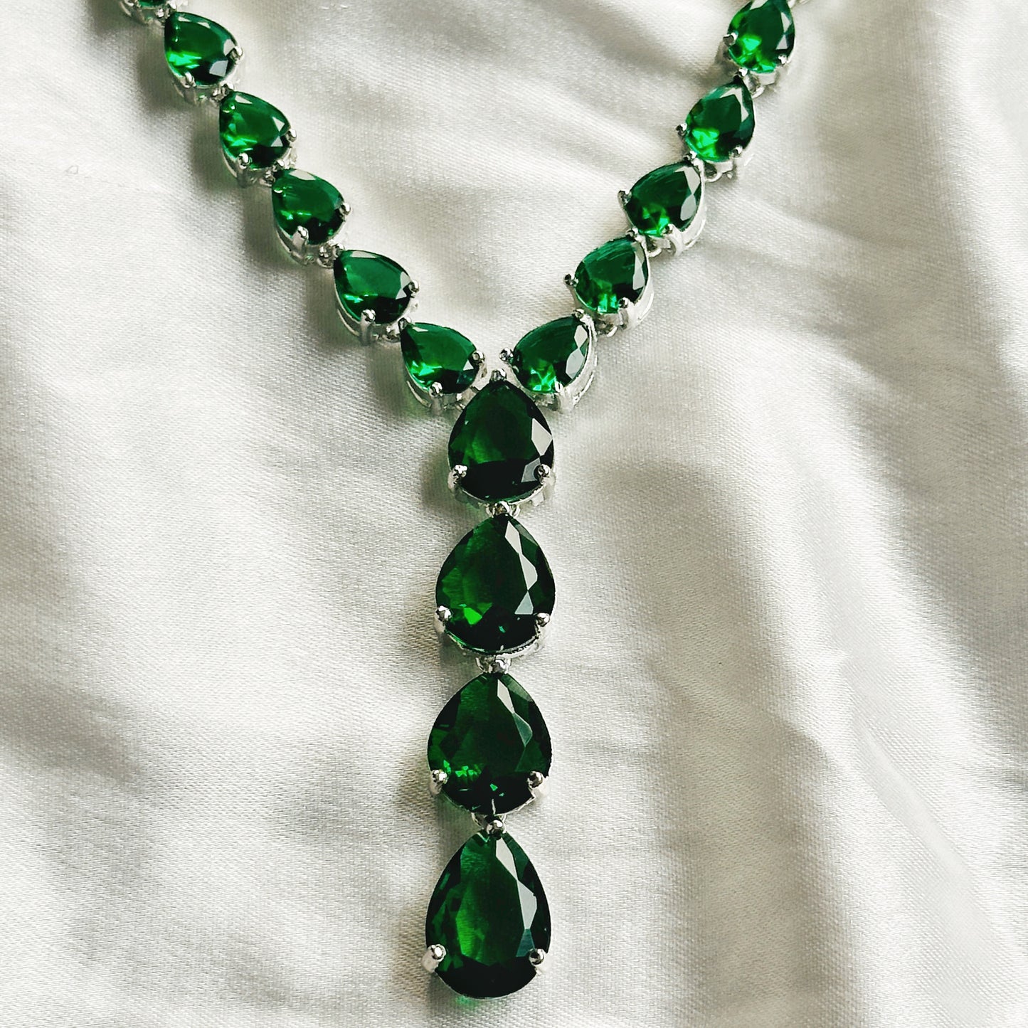 Green Emerald Cubic Zircon Stones Silver Plated Necklace Set
