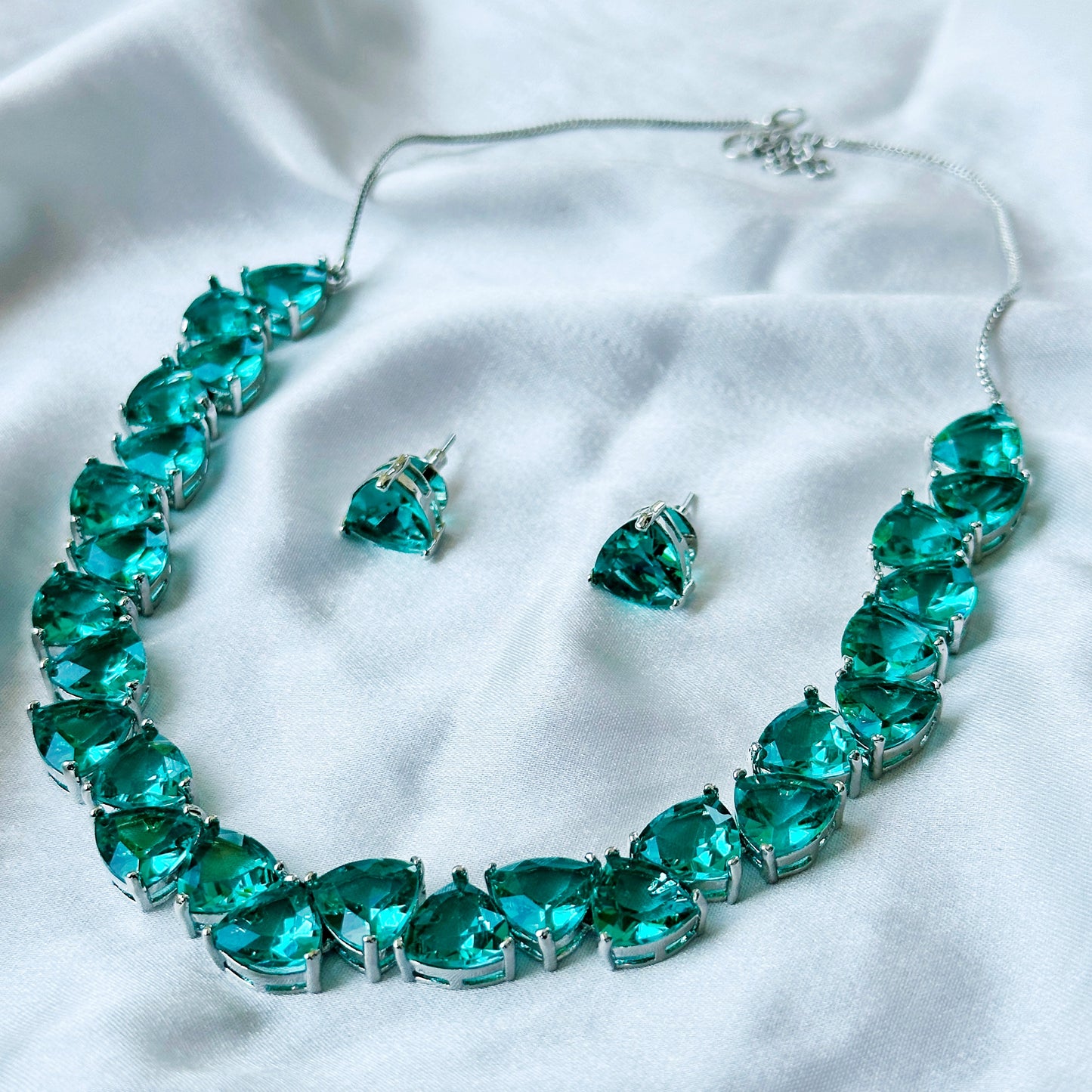 Ariva Collection Sea Green Topaz Cubic Zircon Stones Silver Plated Necklace Set