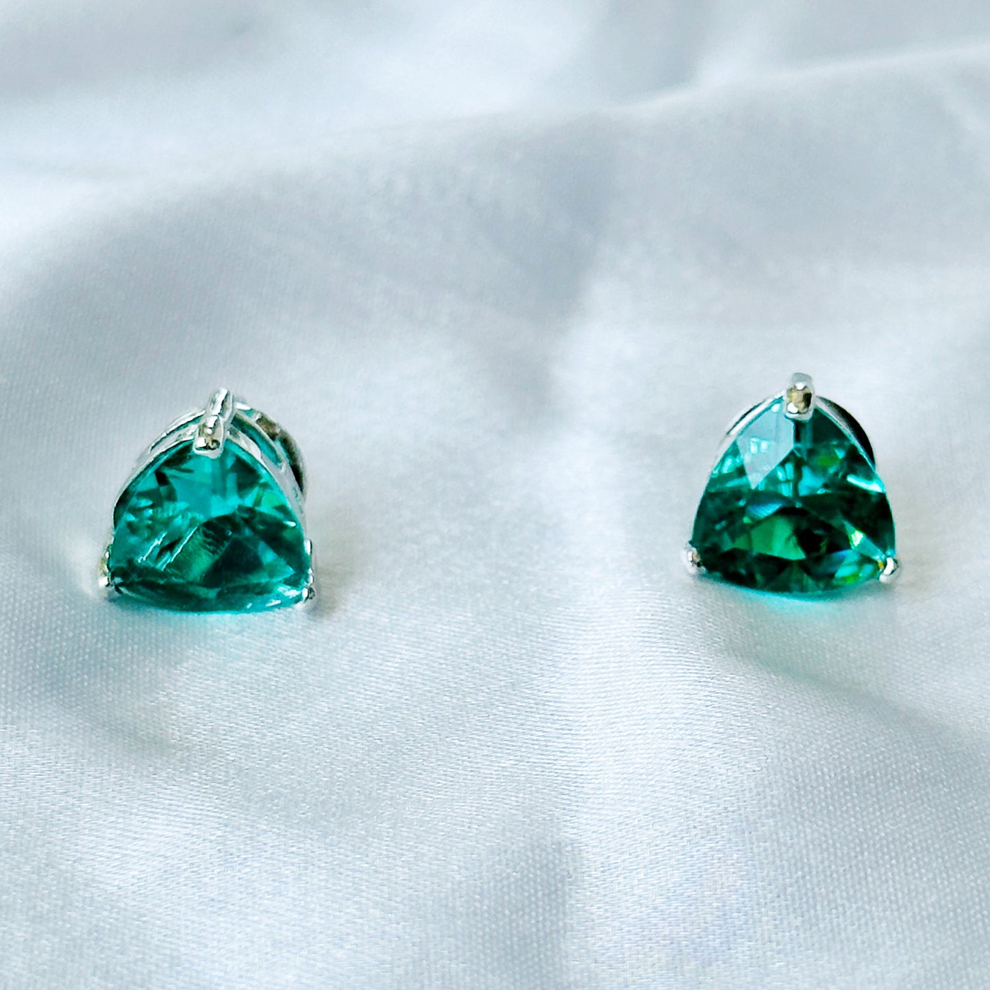 Ariva Collection Sea Green Topaz Cubic Zircon Stones Silver Plated Necklace Set