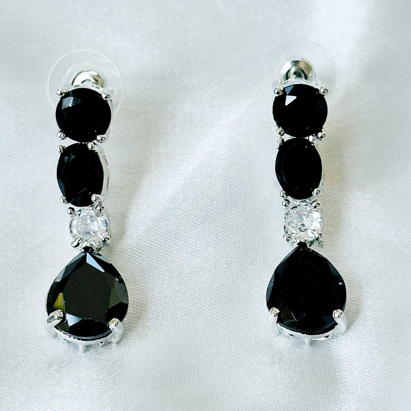 Black Cubic Zircon Stones American Diamond Silver Plated Necklace Set