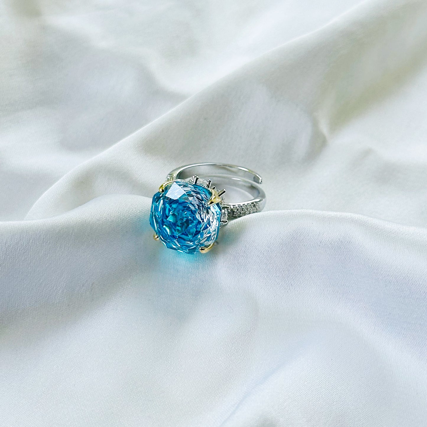 Aqua Blue White Sapphire Cubic Zirconia Ice Cut American Diamond Gold/Silver Plated Adjustable Ring