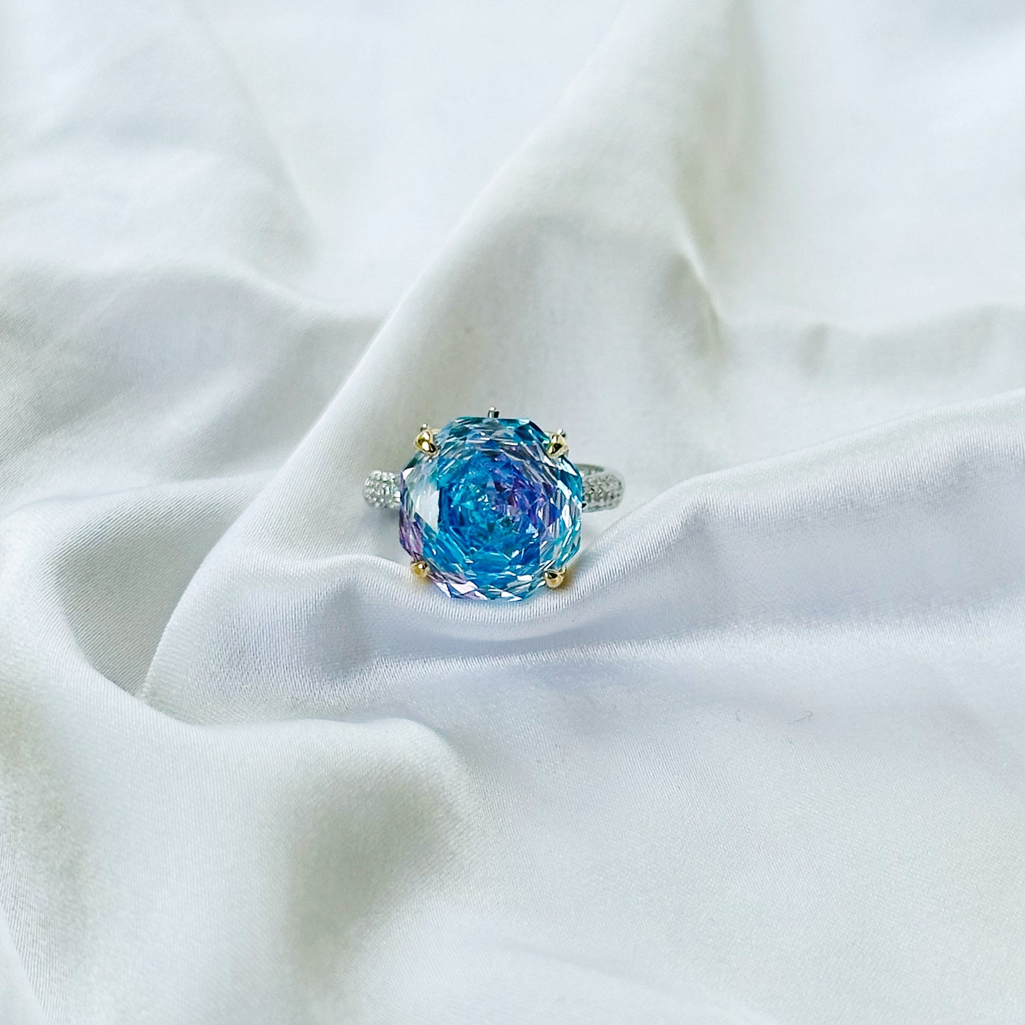 Aqua Blue Vitrail Sapphire Cubic Zirconia Ice Cut American Diamond Gold/Silver Plated Adjustable Ring