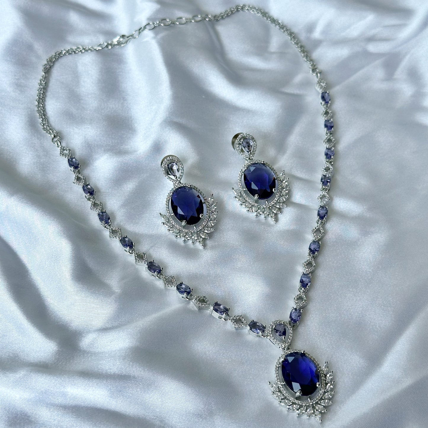 Deep Purple Amethyst Cubic Zircon Stone American Diamond Silver Plated Necklace Set