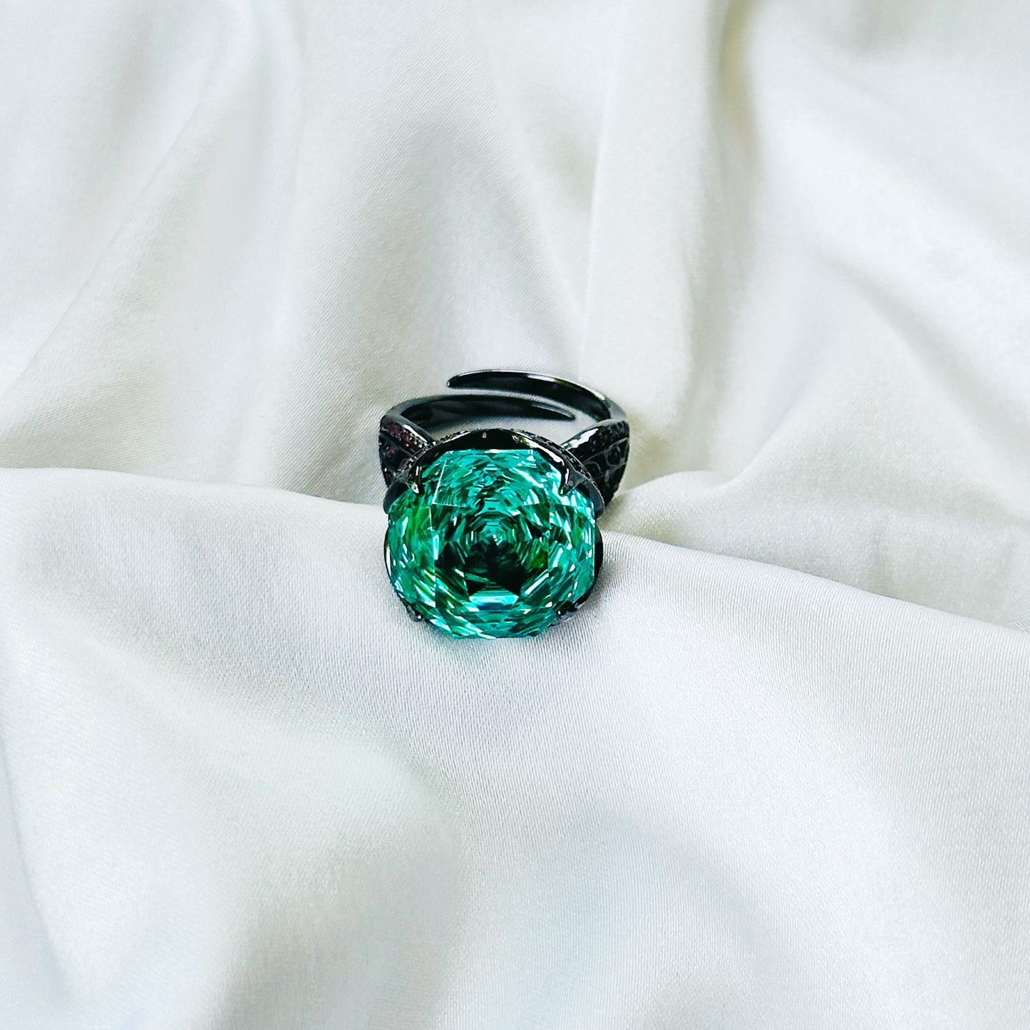 Sea Green Topaz Cubic Zirconia Pink Ice Cut American Diamond Victorian Plated Adjustable Ring