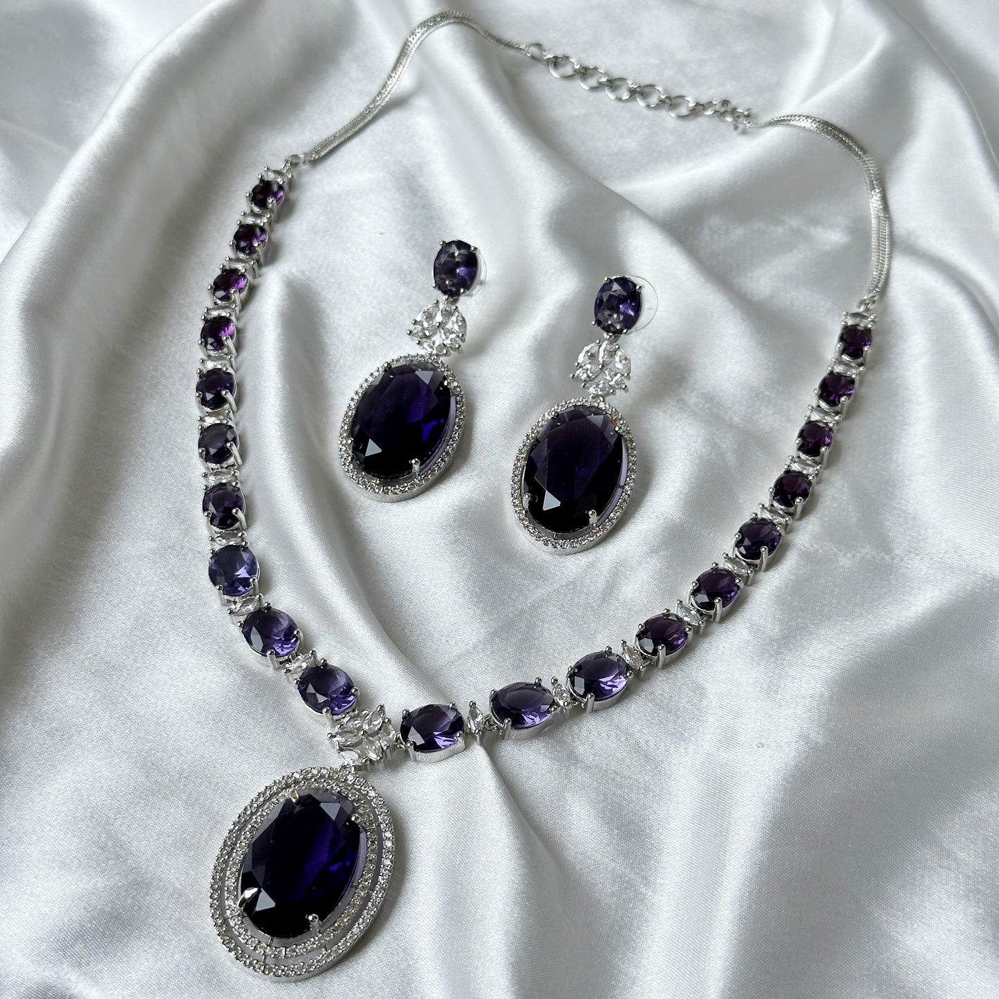 Deep Purple Amethyst Cubic Zircon Stone American Diamond Silver Plated Necklace Set