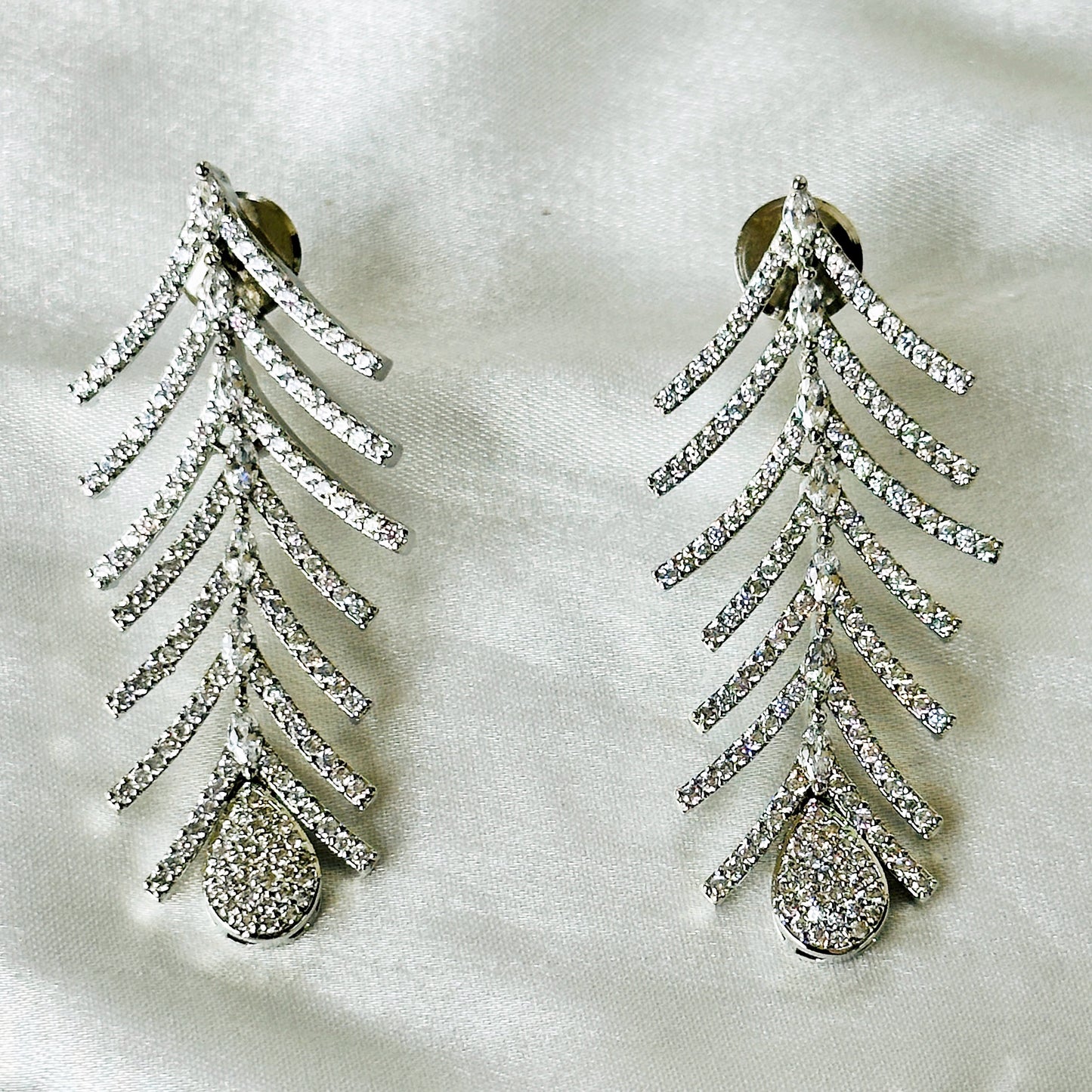 American Diamond Silver Plated Necklace Set