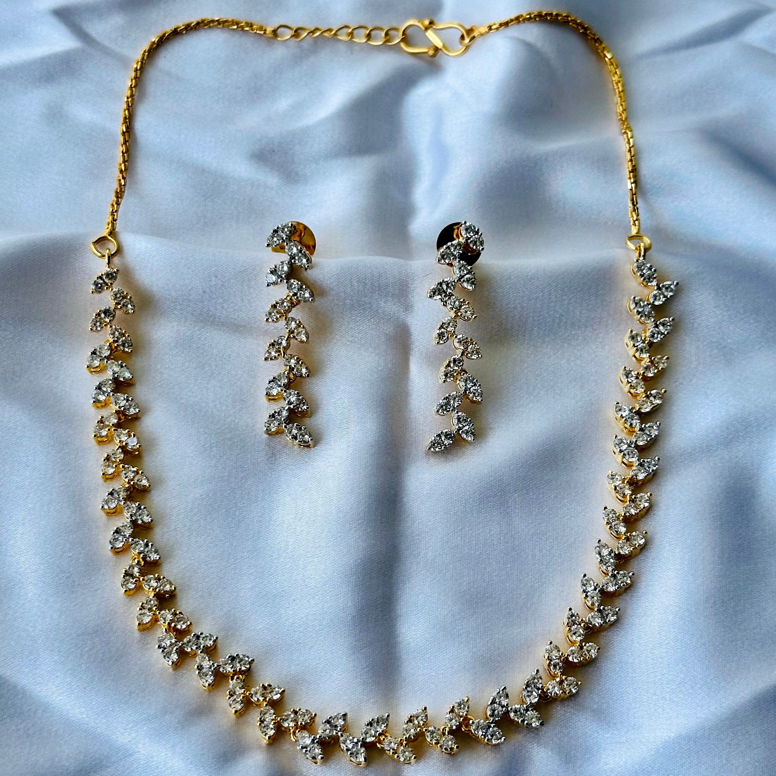 Solitaire Cubic Zircon American Diamond Gold Plated Necklace Set