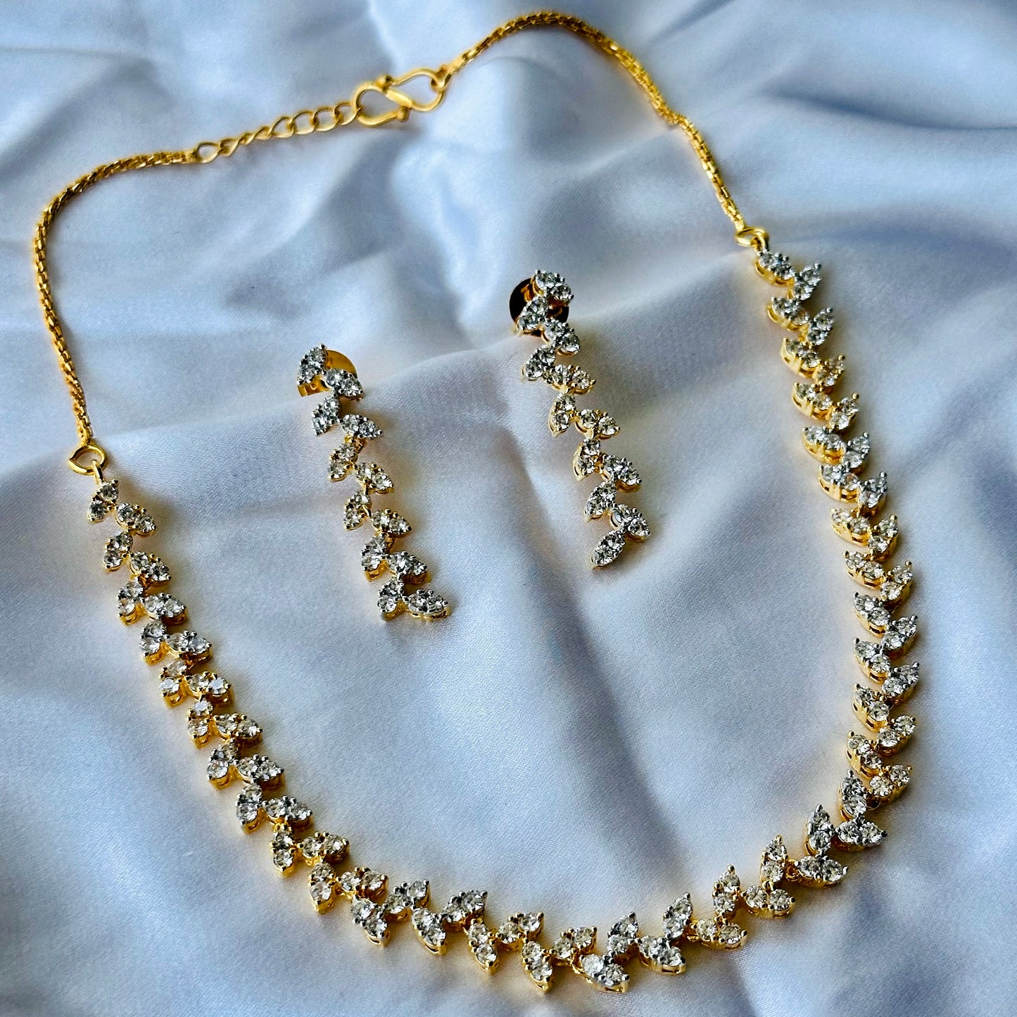 Solitaire Cubic Zircon American Diamond Gold Plated Necklace Set