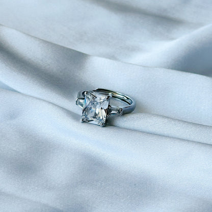 American Diamond Ice Cut Stone American Diamond Silver Plated Adjustable Ring