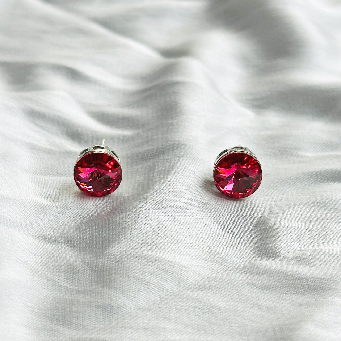Red Siam Swarovski Crystal Silver Plated Pendant Set