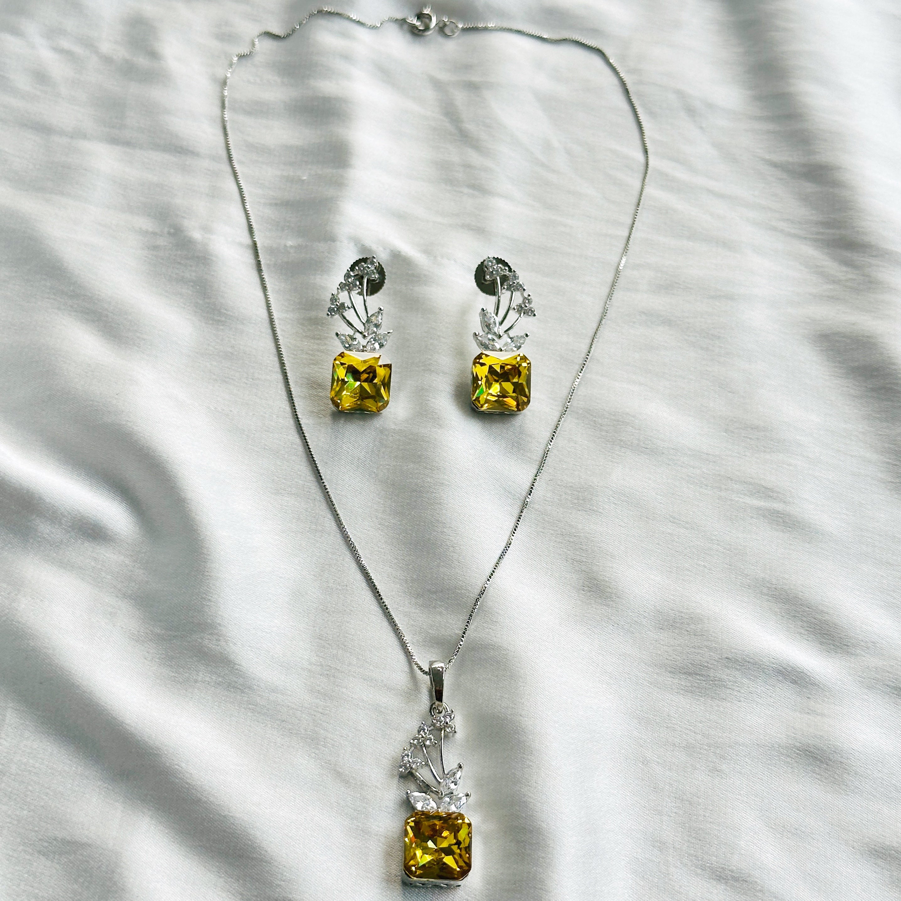 Light Yellow Topaz Swarovski Crystal American Diamond Silver Plated Pendant Set