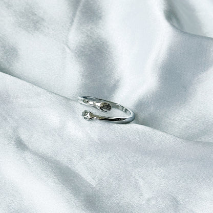 Hug Design Silver Plated Adjustable Ring