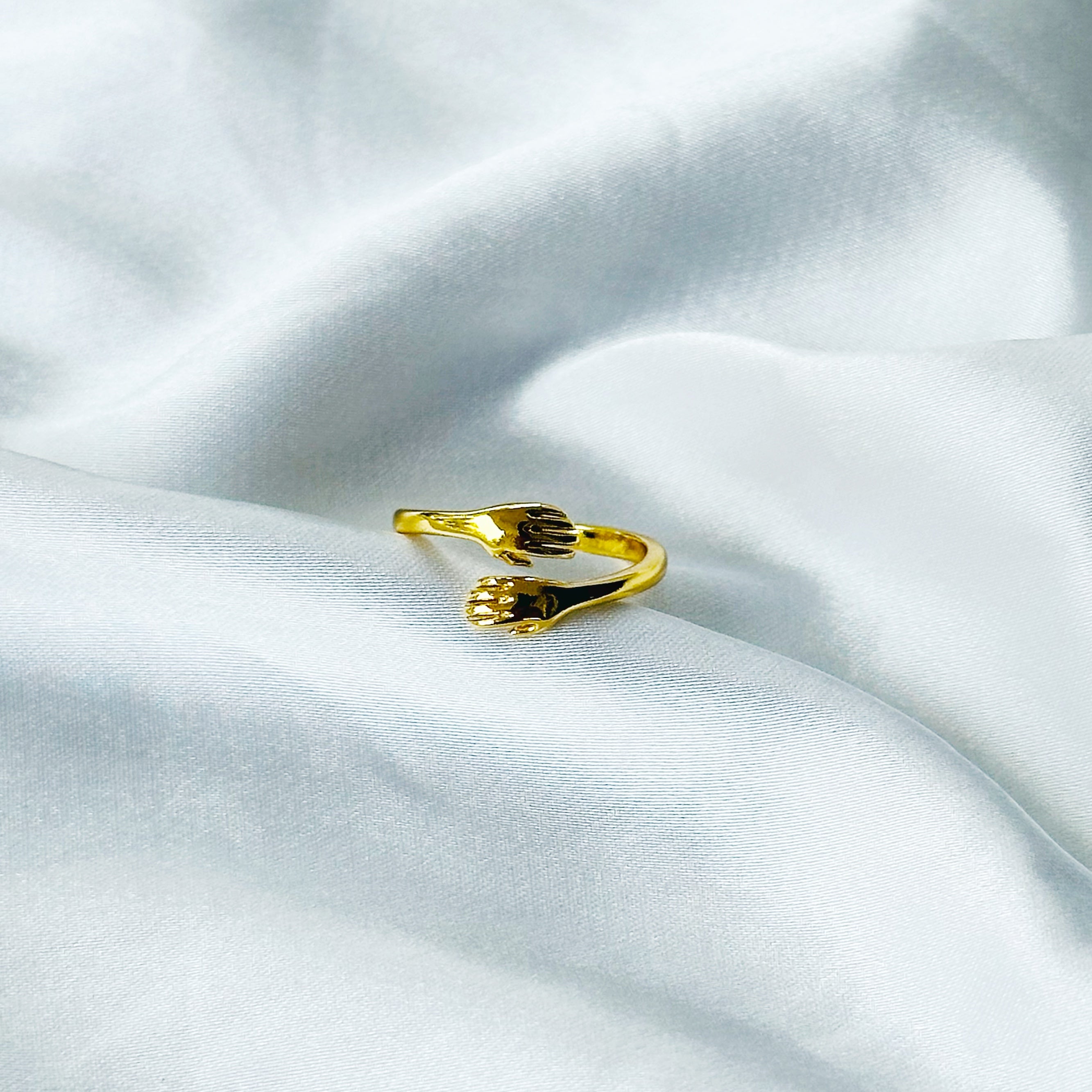 Hug Design Gold Plated Adjustable Ring