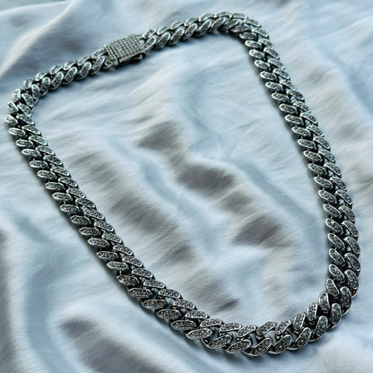 Solitaire Cubic Zirconia Iced-Out American Diamond Silver Plated Cuban Neck Chain [Unisex (19.5 Inches)]