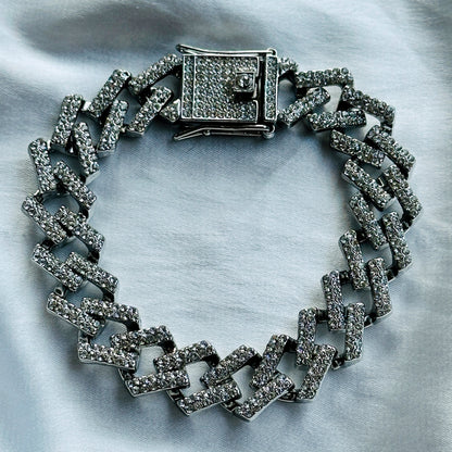 Solitaire Cubic Zirconia Iced-Out American Diamond Silver Plated Cuban Chain Bracelet