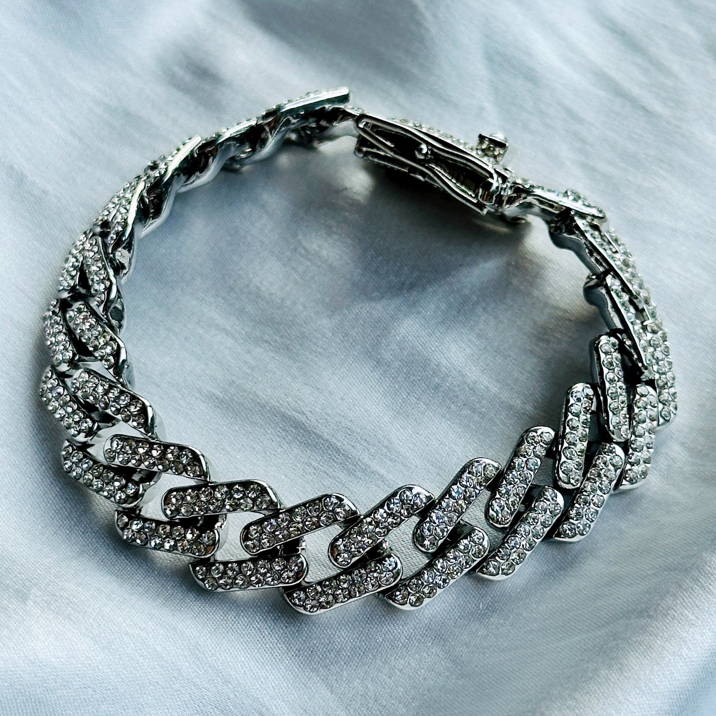Solitaire Cubic Zirconia Iced-Out American Diamond Silver Plated Cuban Chain Bracelet