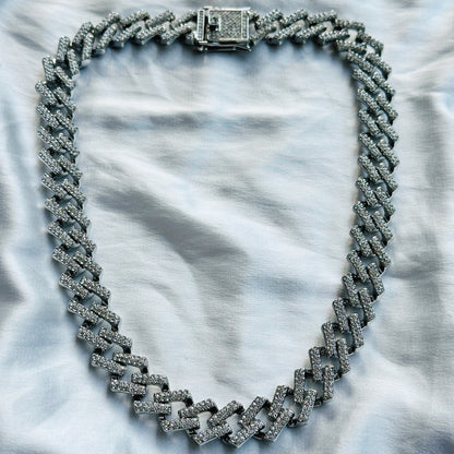 Solitaire Cubic Zirconia Iced-Out American Diamond Silver Plated Cuban Neck Chain [Unisex (18 Inches)]