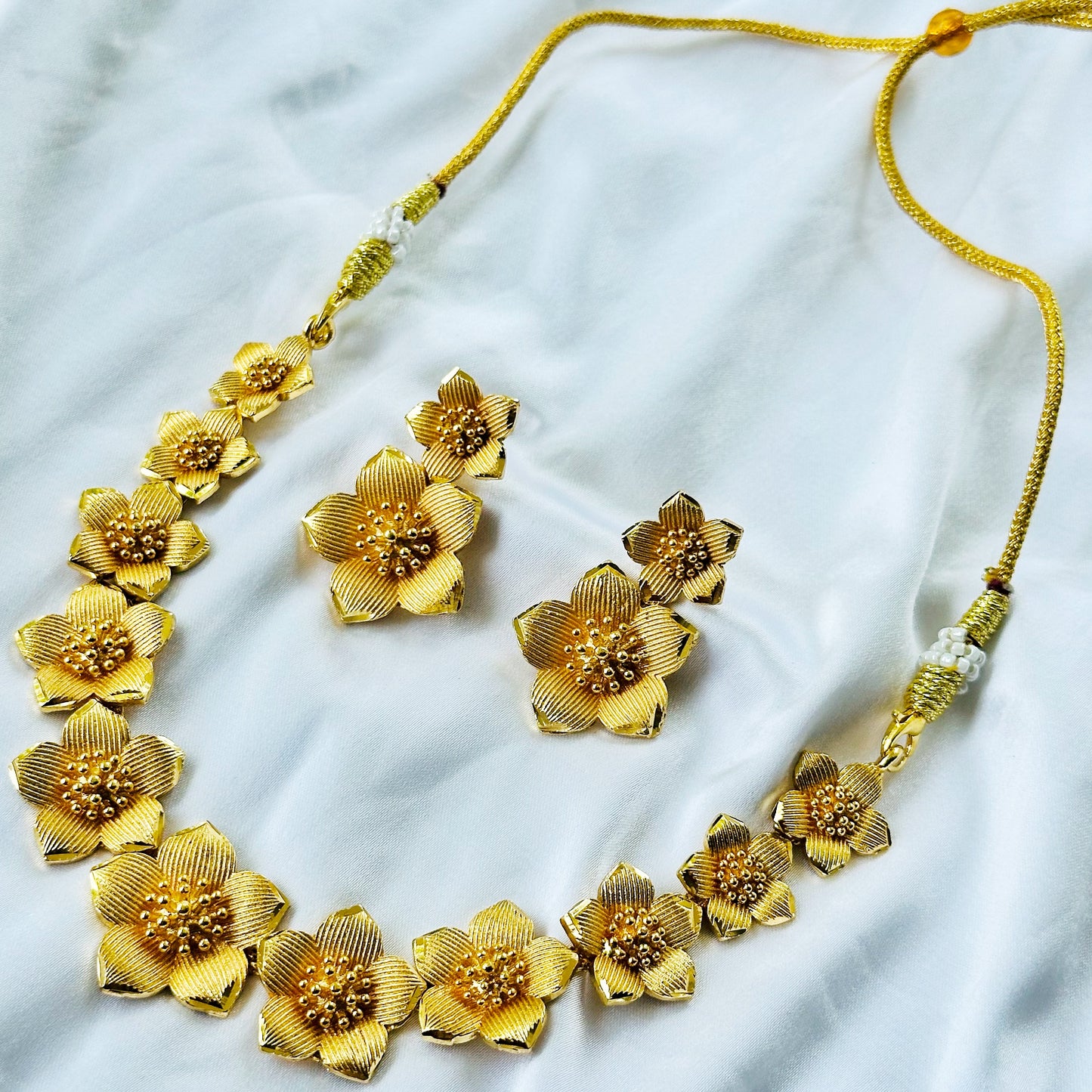 Floral Design 1 Micron Gold Plated Necklace Set