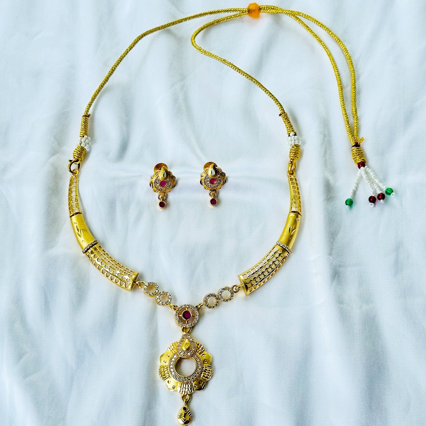 Round Floral Design American Diamond 1 Micron Gold Plated Necklace Set