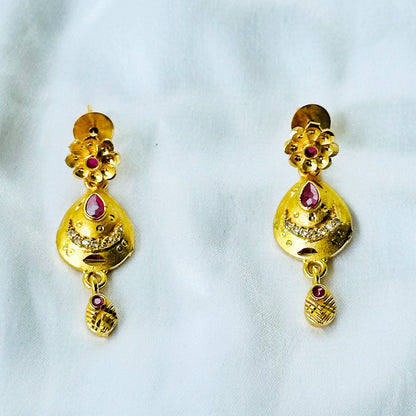 Drop Design American Diamond 1 Micron Gold Plated Necklace Set