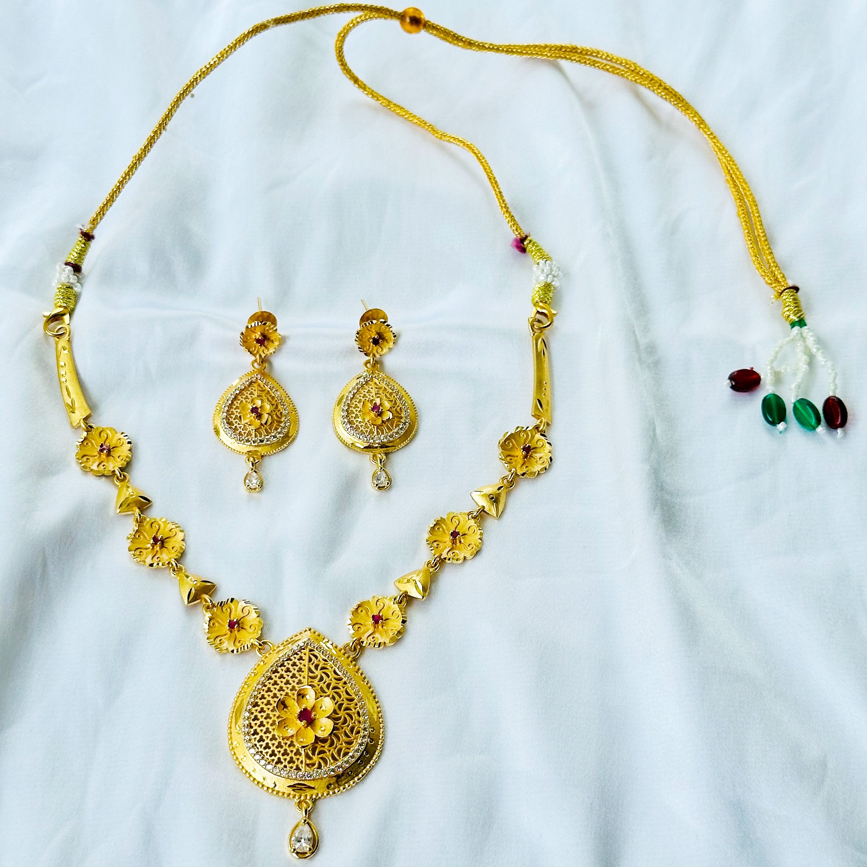 Floral Drop Design American Diamond 1 Micron Gold Plated Necklace Set