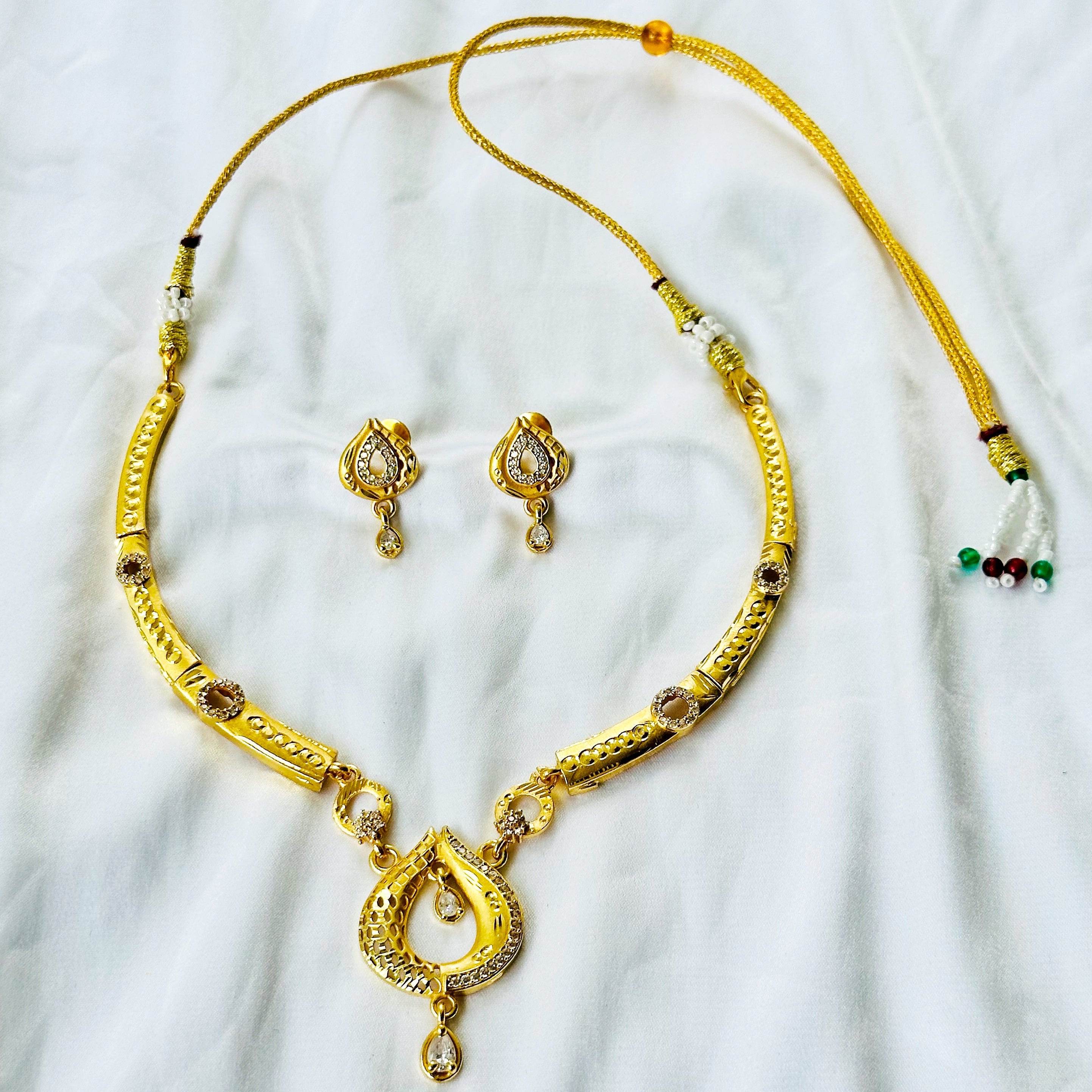 Drop Design American Diamond 1 Micron Gold Plated Necklace Set