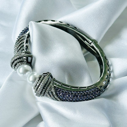 Light Purple Amethyst Cubic Zircon American Diamond Victorian Plated Bangle Bracelet