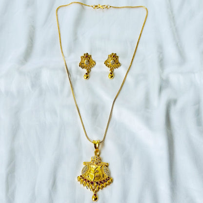 Floral Leaf Design American Diamond 1 Micron Gold Plated Pendant Set