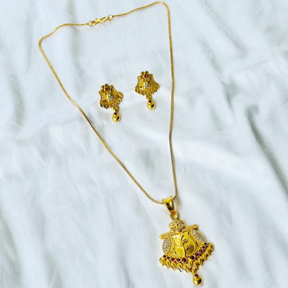 Floral Leaf Design American Diamond 1 Micron Gold Plated Pendant Set