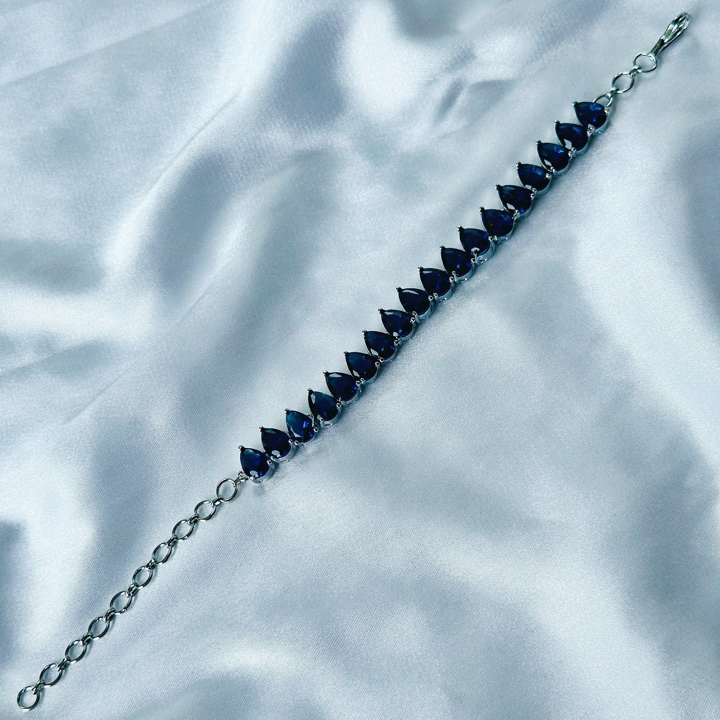 Blue Sapphire Cubic Zircon Stone American Diamond Silver Plated Chain Bracelet