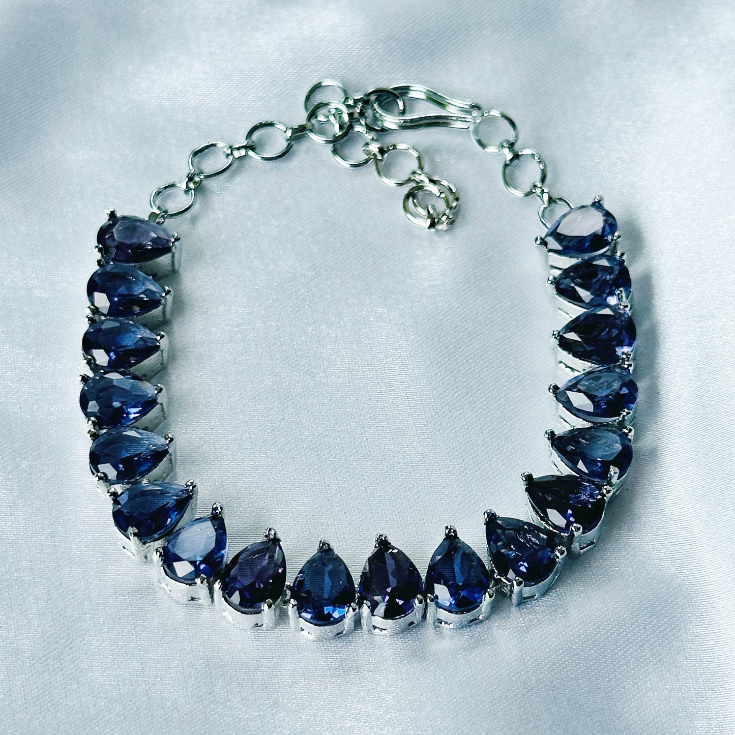 Deep Purple Amethyst Cubic Zircon Stone American Diamond Silver Plated Chain Bracelet