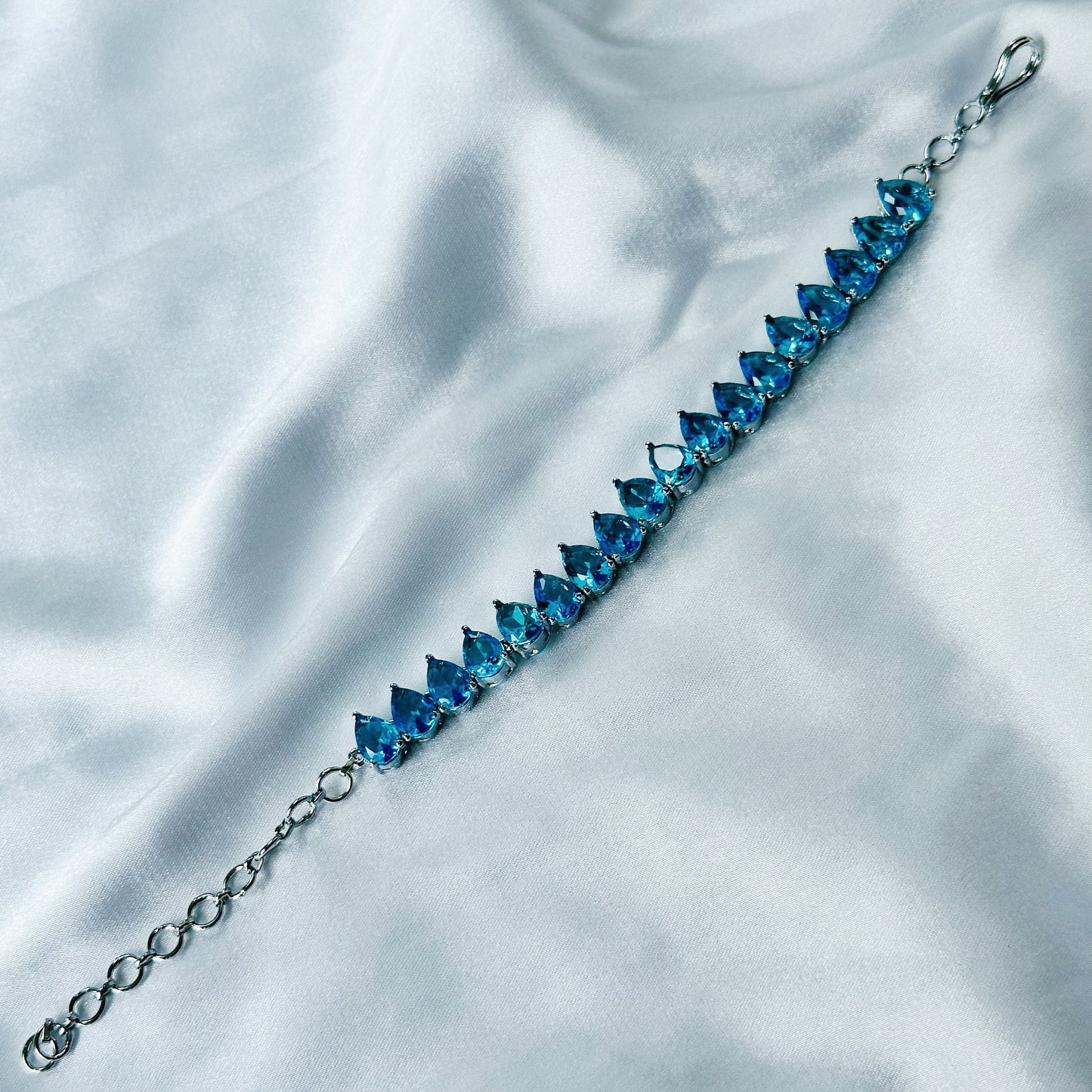 Aqua Blue Sapphire Cubic Zircon Stone American Diamond Silver Plated Chain Bracelet