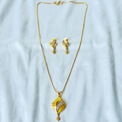 Drop Design American Diamond 1 Micron Gold Plated Pendant Set