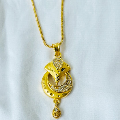 Abstract Design American Diamond 1 Micron Gold Plated Pendant Set