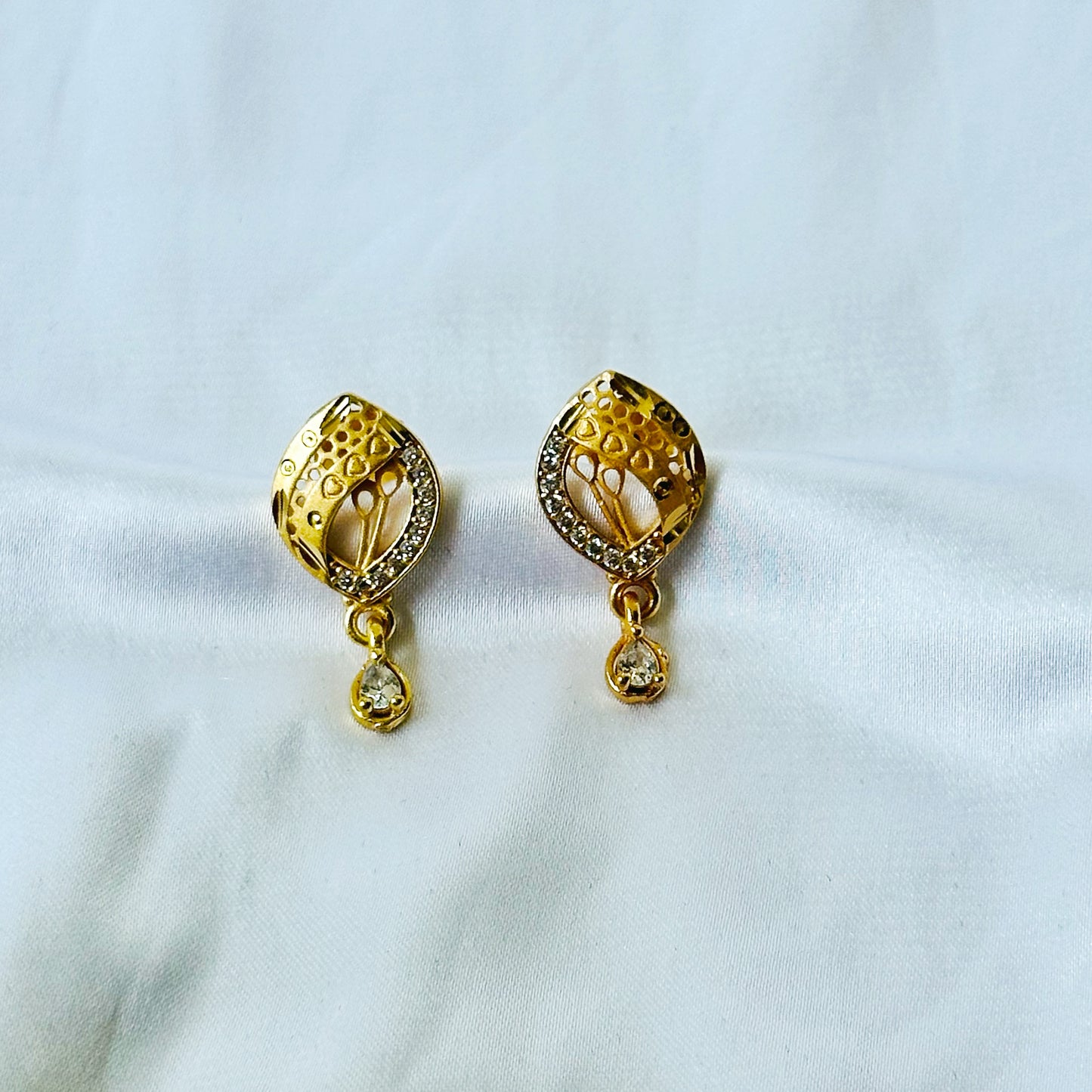 Leaf Drop Design American Diamond 1 Micron Gold Plated Pendant Set