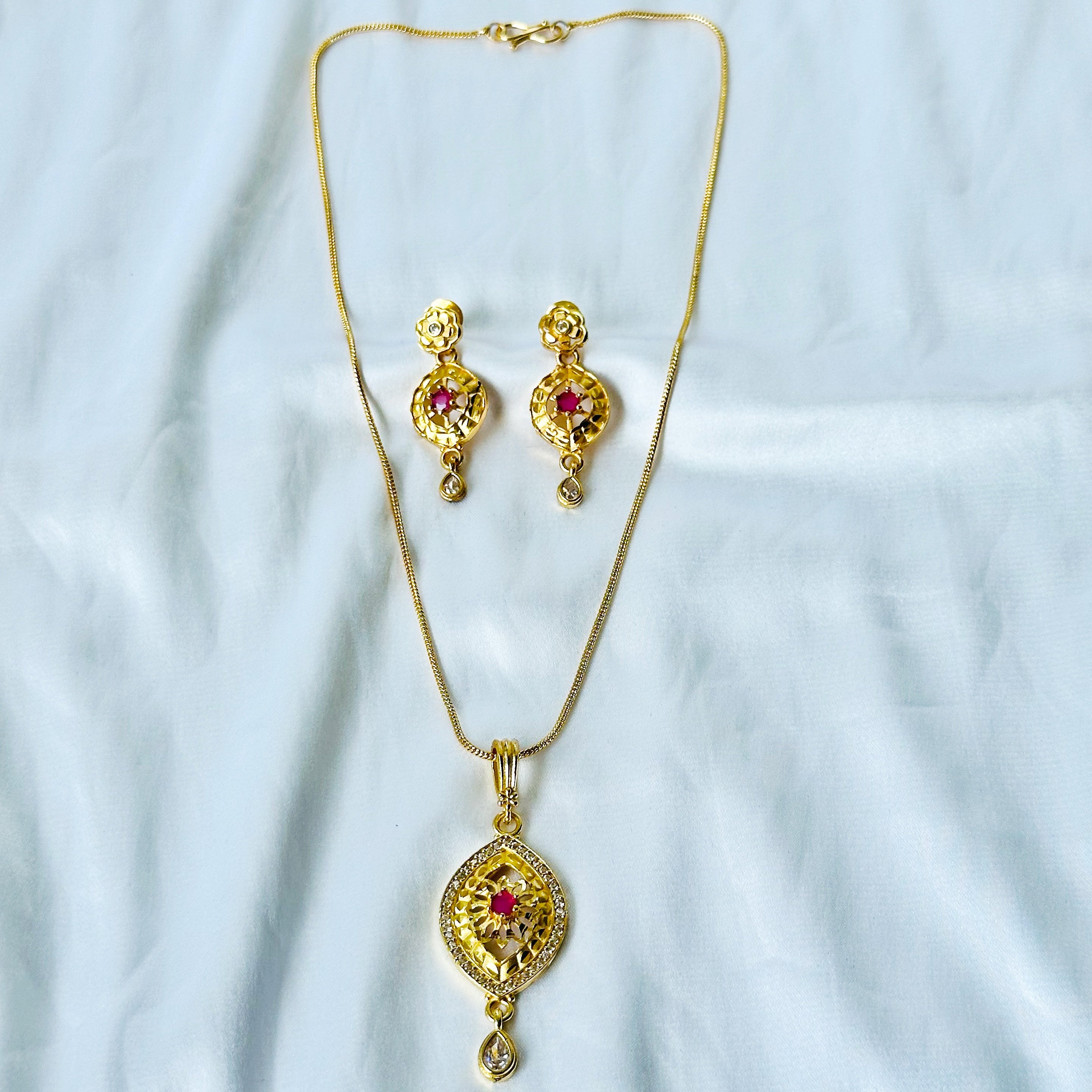 Floral Drop Design American Diamond 1 Micron Gold Plated Pendant Set