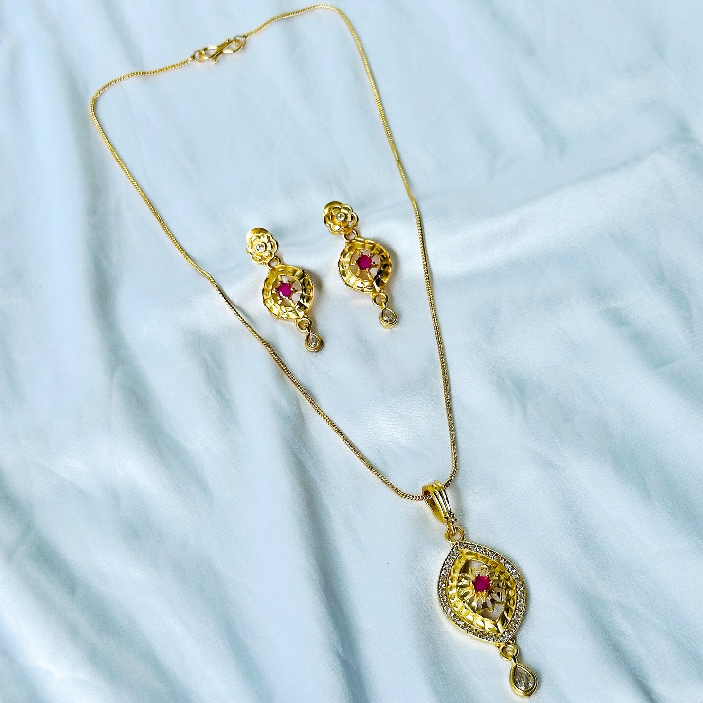 Floral Drop Design American Diamond 1 Micron Gold Plated Pendant Set