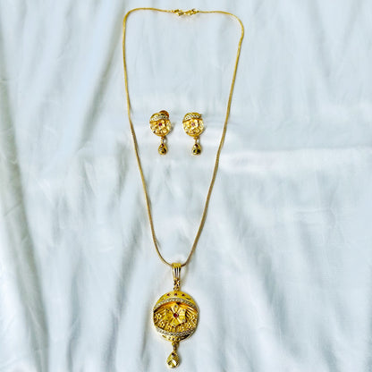 Floral Oval Design American Diamond 1 Micron Gold Plated Pendant Set
