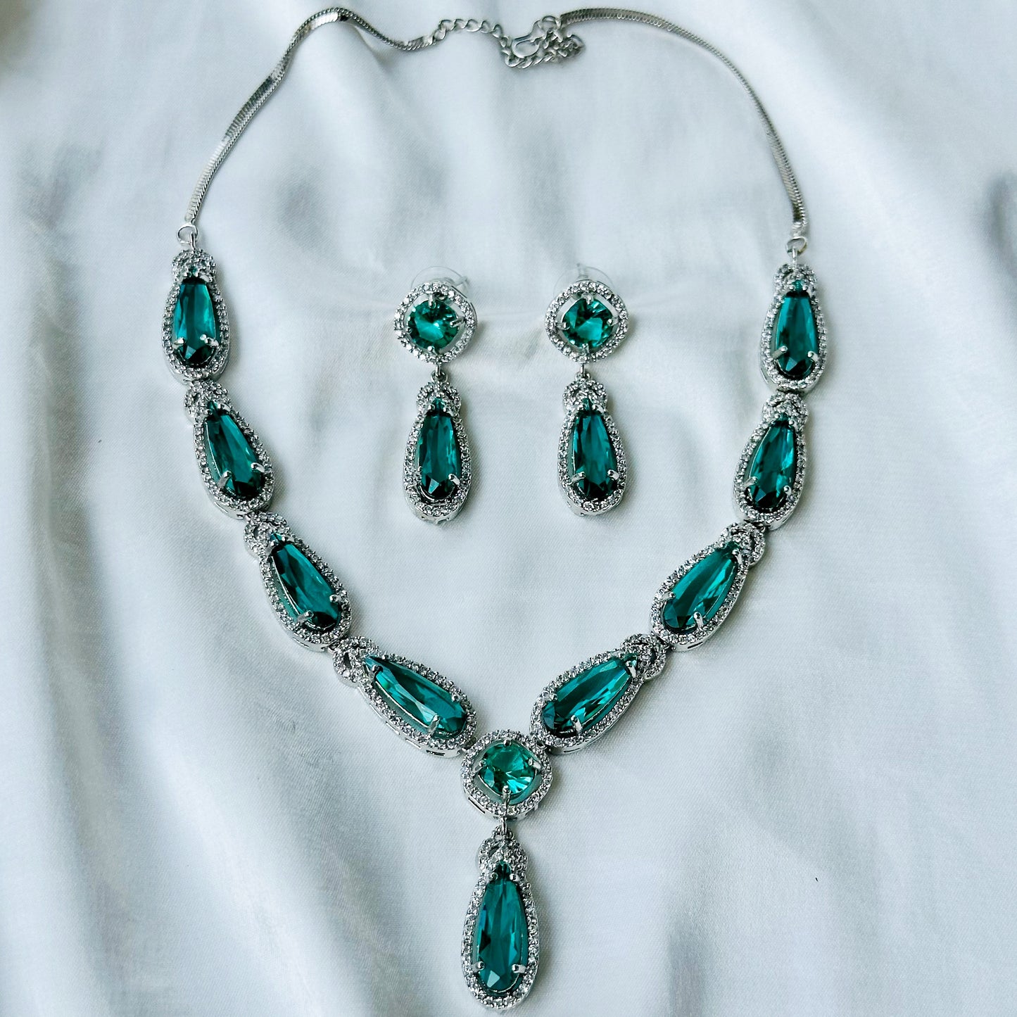 Sea Green Topaz Cubic Zircon Stone American Diamond Silver Plated Necklace Set